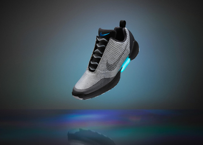 Nike HyperAdapt 1.0. Ускорение к будущему