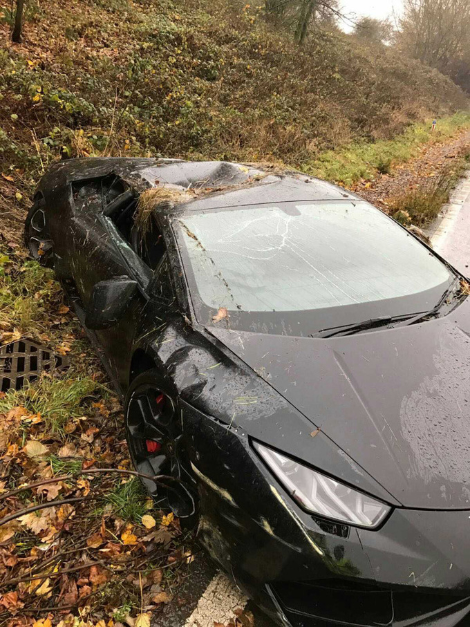 Форвард Лестера разбил Lamborghini