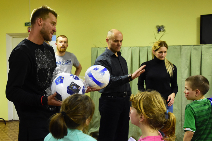 Ярмоленко посетил детский дом в киевской области